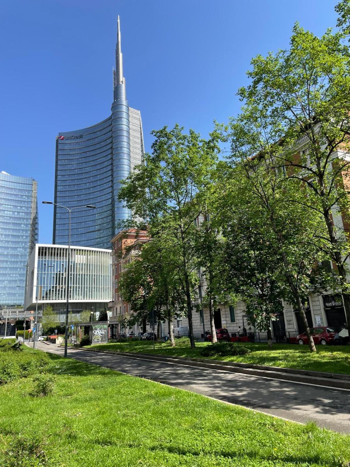 Regina By The Blue Twins Apartments Milano ภายนอก รูปภาพ