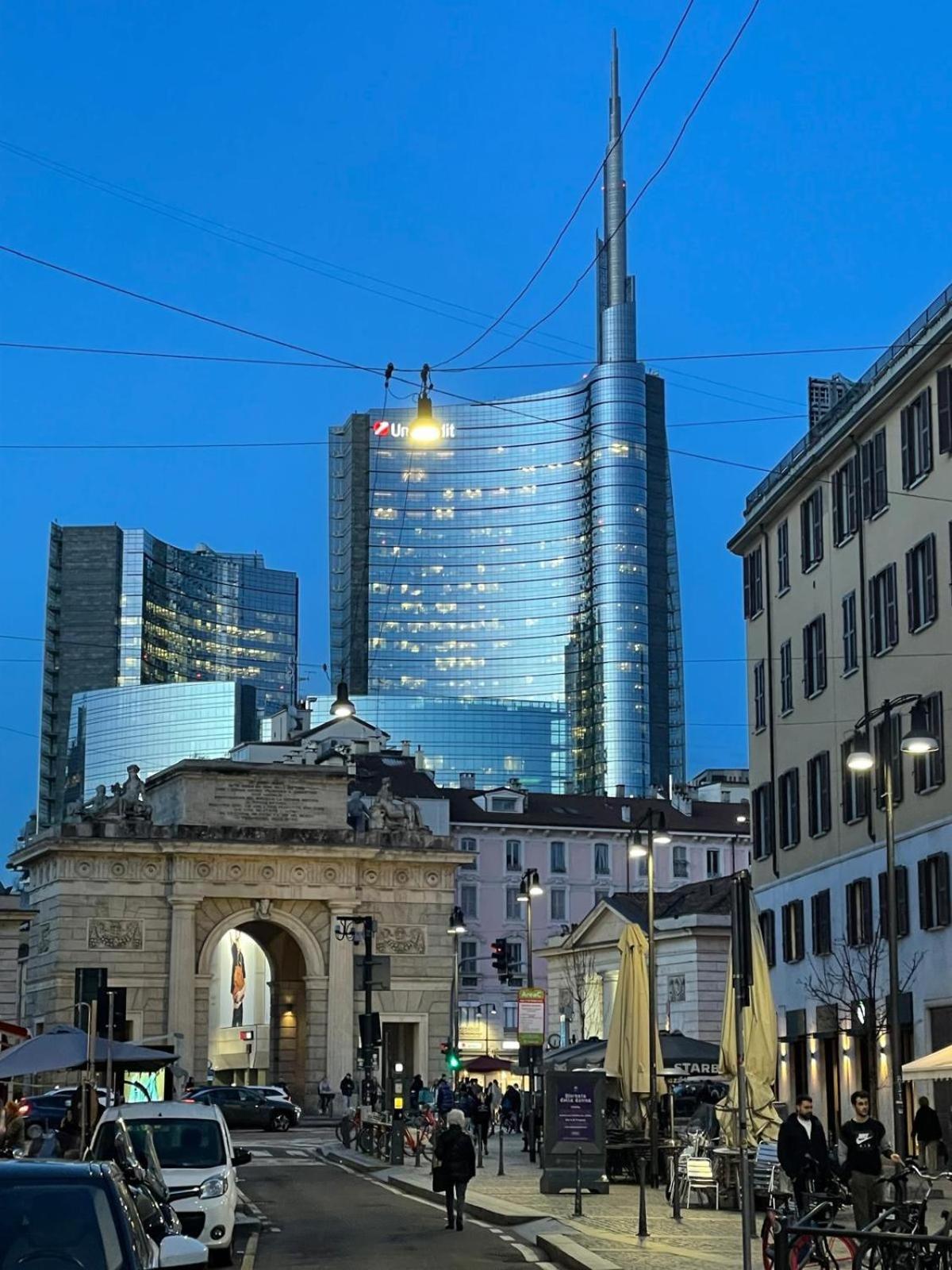 Regina By The Blue Twins Apartments Milano ภายนอก รูปภาพ